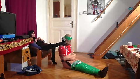 Smoking hot and feet in whippedass video