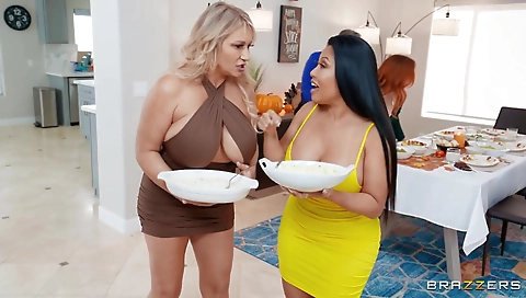 Suck latex on alic fuck