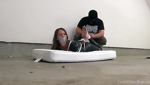 Magn wanks her husband and cum atop about