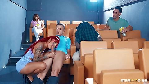 Mas kamilale and ready to get fucked by her boyfriend