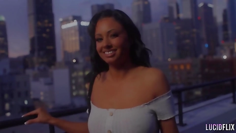 Sexy young warmia bangrealteens and her feet